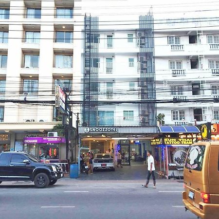 Snoozzotel Pattaya Exterior foto